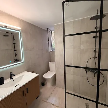 The Cozy Corner Apartment